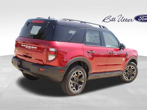 New 2026 Ford Bronco Sport Outer Banks w/ Outer Banks Tech Package+ AWD/4WD image 3