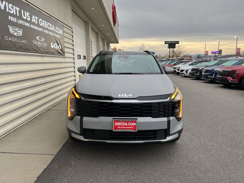 New 2026 Kia Sportage AWD Hybrid image 2