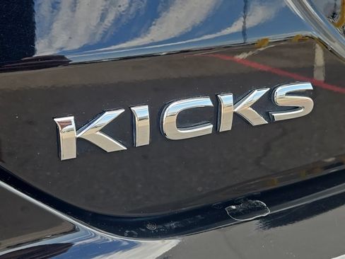 Used 2023 Nissan Kicks S FWD image 34