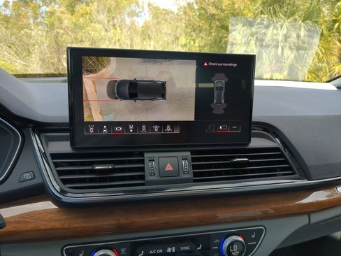 Certified 2022 Audi Q5 2.0T Premium Plus w/ Premium Plus Package image 22