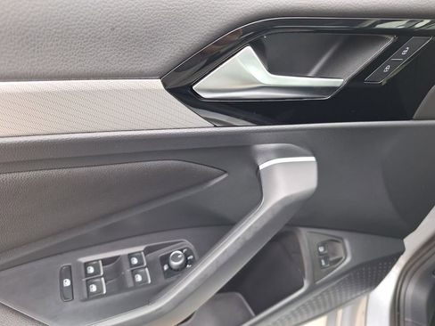 Used 2021 Volkswagen Jetta R-Line w/ R-Line Cold Weather Package image 21