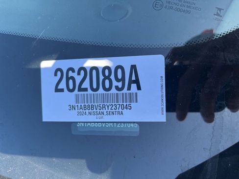 Used 2024 Nissan Sentra S FWD image 10