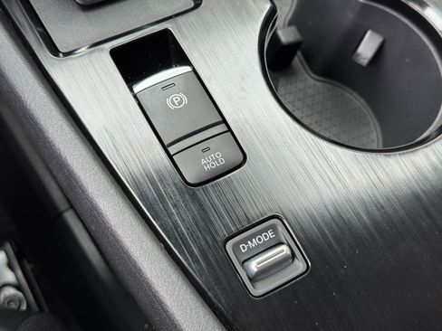 Used 2023 Nissan Rogue SV w/ SV Premium B Package FWD image 28
