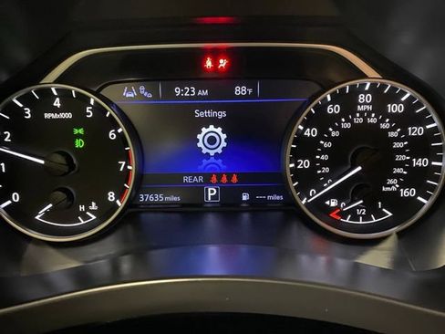 Used 2024 Nissan Murano SV w/ SV Midnight Edition Package FWD image 19