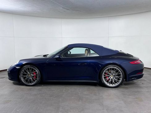 Certified 2017 Porsche 911 Carrera 4S AWD/4WD image 2