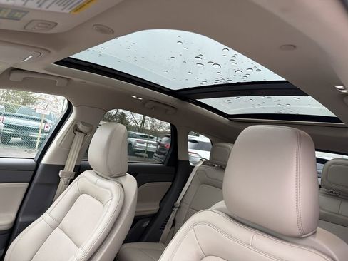 Certified 2022 Lincoln Corsair Reserve w/ Equipment Group 201A image 29