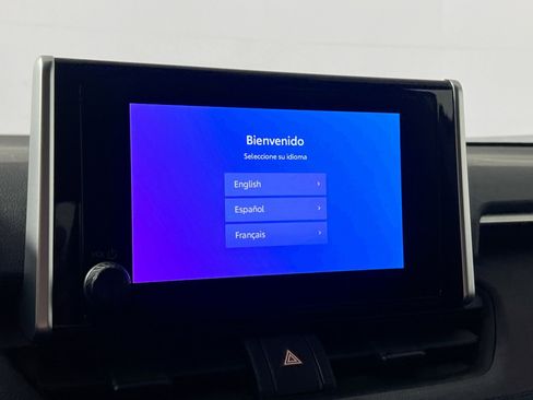 Used 2023 Toyota RAV4 SE image 28