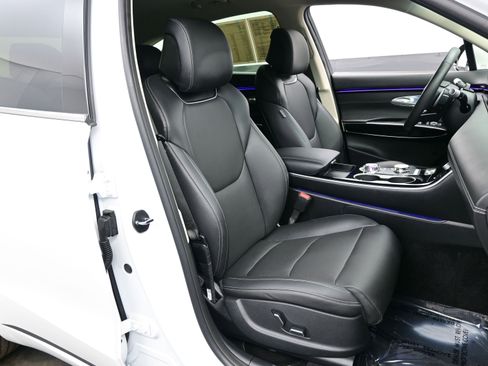 Certified 2026 Genesis GV70 2.5T image 14