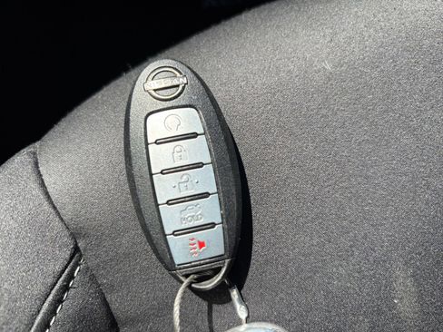Used 2025 Nissan Altima 2.5 SV FWD image 22