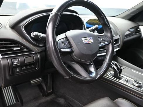 Used 2022 Cadillac CT5 V w/ Premium Package RWD image 28