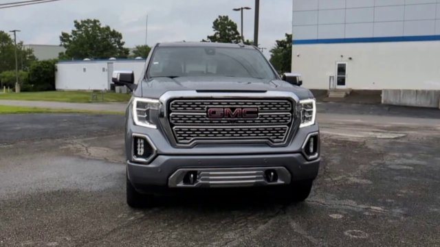 Used 2021 GMC Sierra 1500 Denali w/ Denali Ultimate Package AWD/4WD image 3