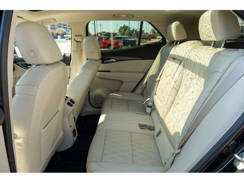 Used 2023 Buick Envision Avenir FWD image 13