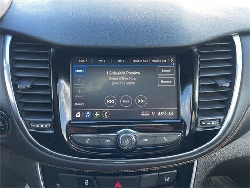 Used 2020 Chevrolet Trax Premier image 19