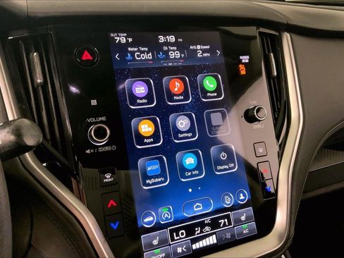 Used 2024 Subaru Outback Premium image 6