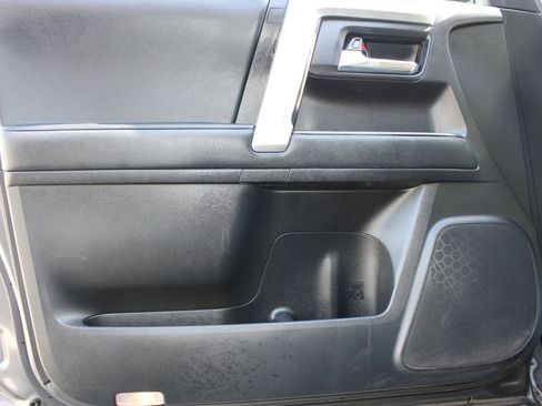 Used 2021 Toyota 4Runner SR5 RWD image 11