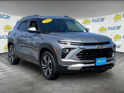 Used 2024 Chevrolet TrailBlazer LT w/ LT Cold Weather Package
