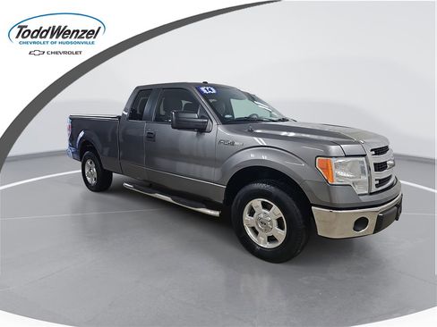 Used 2014 Ford F150 XLT image 1