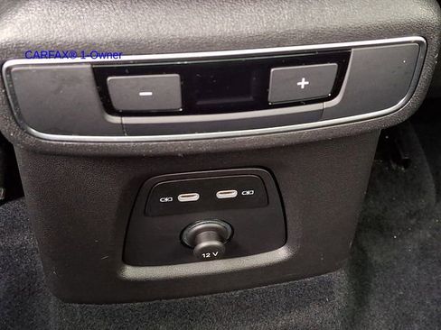 Used 2022 Audi Q4 e-tron Premium Plus image 12