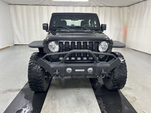 Used 2021 Jeep Wrangler Sport AWD/4WD image 3