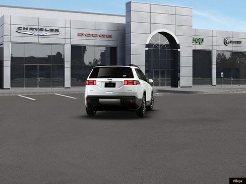 New 2026 Jeep Cherokee Laredo image 14