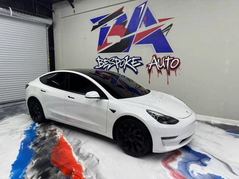 Used 2021 Tesla Model 3 Standard Range Plus RWD image 4