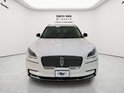 Used 2024 Lincoln Aviator 2WD image 31