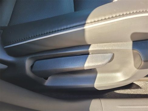 Certified 2025 MAZDA CX-5 AWD 2.5 S w/ Select Package image 16