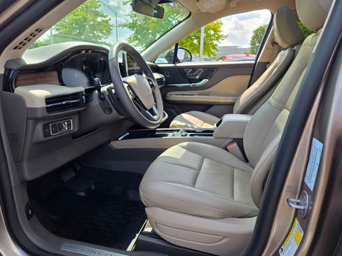 Certified 2021 Lincoln Corsair Reserve w/ Elements Package image 22