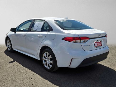 Used 2024 Toyota Corolla LE FWD image 6