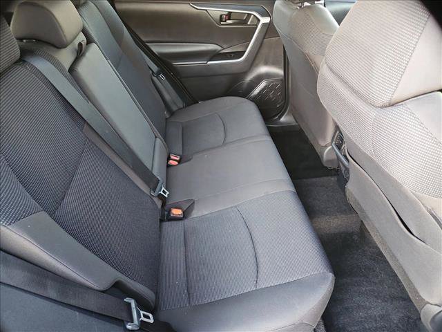 Used 2025 Toyota RAV4 LE AWD/4WD image 25