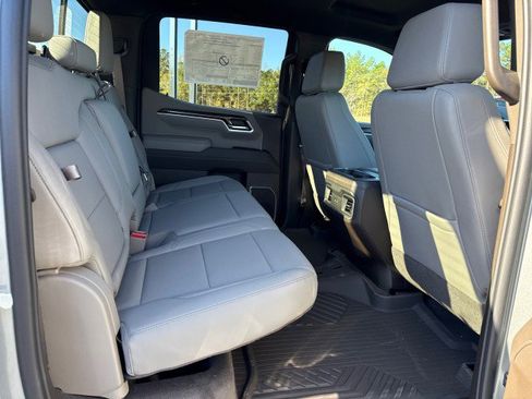 New 2026 Chevrolet Silverado 1500 LT image 13