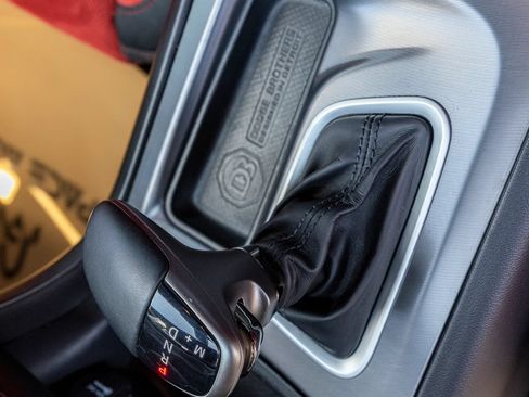 Used 2022 Dodge Charger Scat Pack RWD image 32
