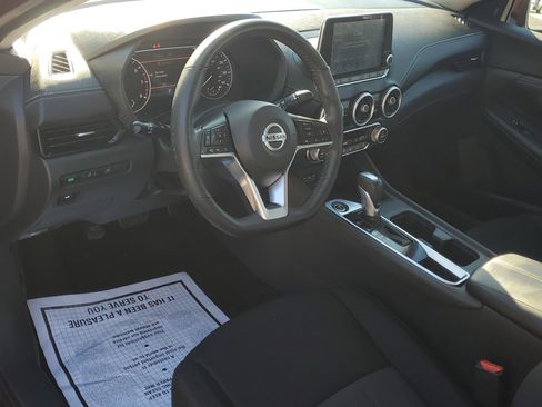 Used 2021 Nissan Sentra SV image 20