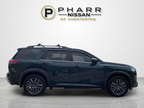 Used 2024 Nissan Pathfinder SL w/ SL Premium Package AWD/4WD image 6