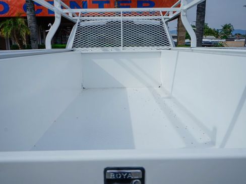 Used 2019 Ford F550 4x4 Crew Cab Super Duty image 8