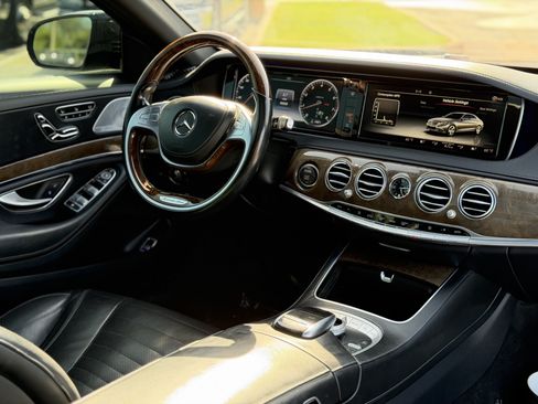Used 2016 Mercedes-Benz S 550 4MATIC Sedan image 31