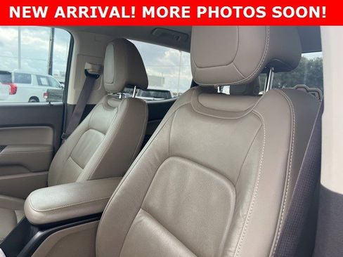 Used 2015 GMC Canyon SLT w/ Driver Alert Package image 6