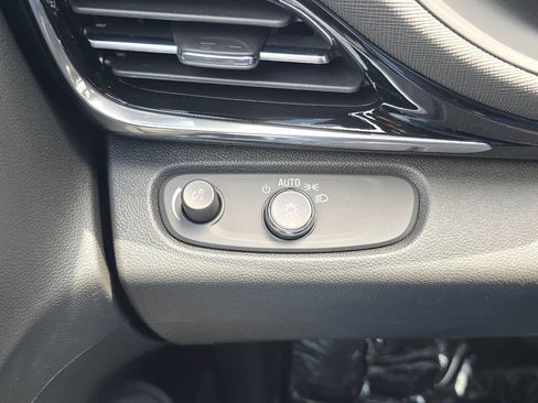 New 2026 Buick Envista Sport Touring w/ Convenience I Package FWD image 18