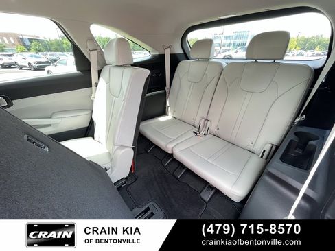 New 2025 Kia Sorento S image 30