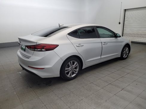 Used 2018 Hyundai Elantra Value Edition w/ Cargo Package FWD image 10