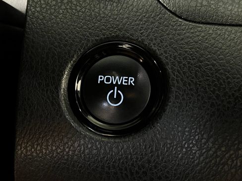 Certified 2025 Toyota Camry SE FWD image 20