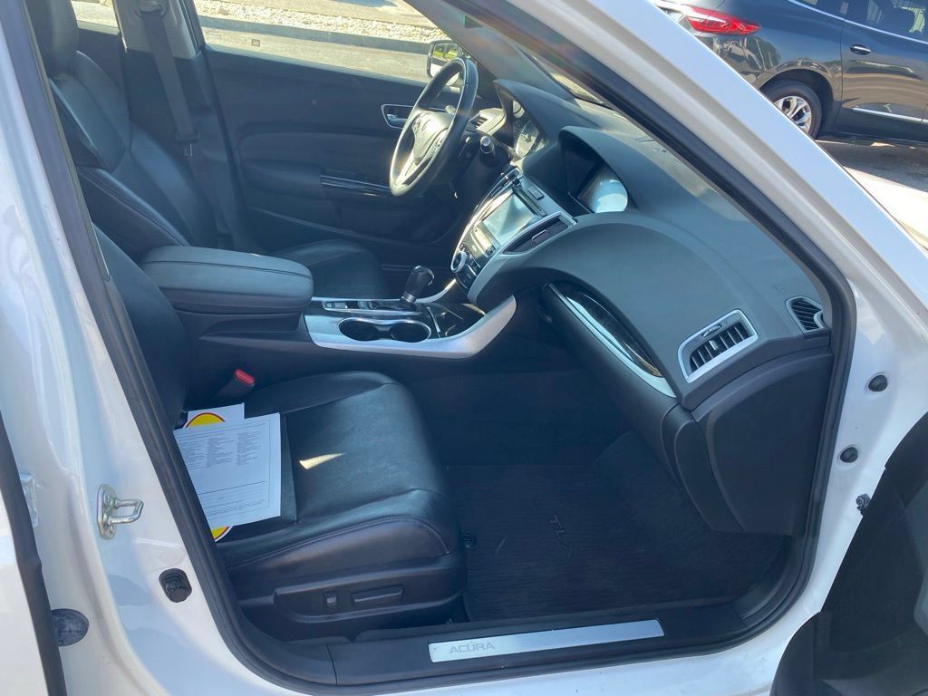 Used 2020 Acura TLX w/ Technology Package FWD image 16