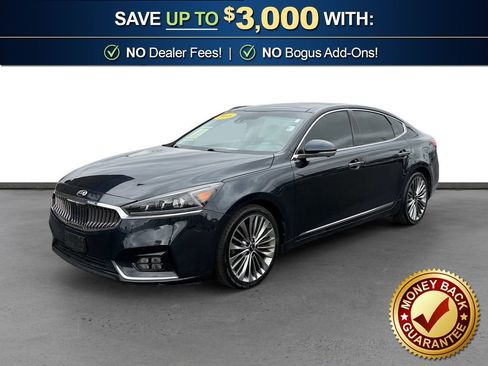 Used 2018 Kia Cadenza Limited image 1