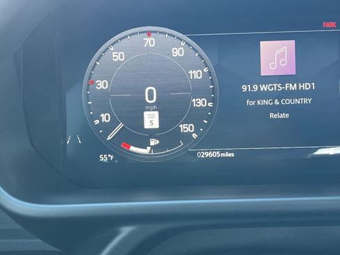 Used 2023 Land Rover Defender 90 V8 image 17