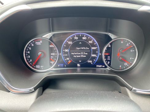 Used 2019 Chevrolet Blazer Premier w/ Sun and Wheels Package FWD image 5
