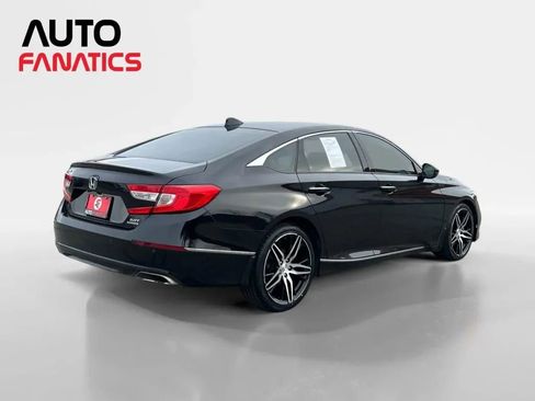 Used 2021 Honda Accord Touring image 6