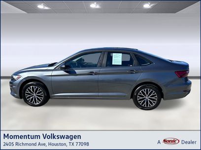 Used 2021 Volkswagen Jetta SE w/ SE Cold Weather Package