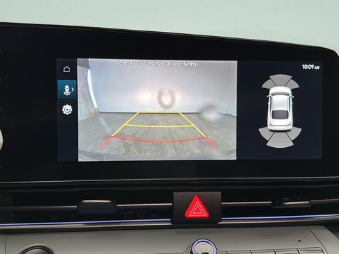 Certified 2024 Hyundai Elantra Limited image 26