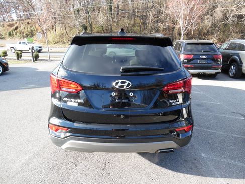 Used 2018 Hyundai Santa Fe Sport w/ 2.4L Value Package 02 image 4