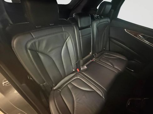 Used 2017 Lincoln MKX Reserve w/ Lincoln MKX Climate Package AWD/4WD image 18